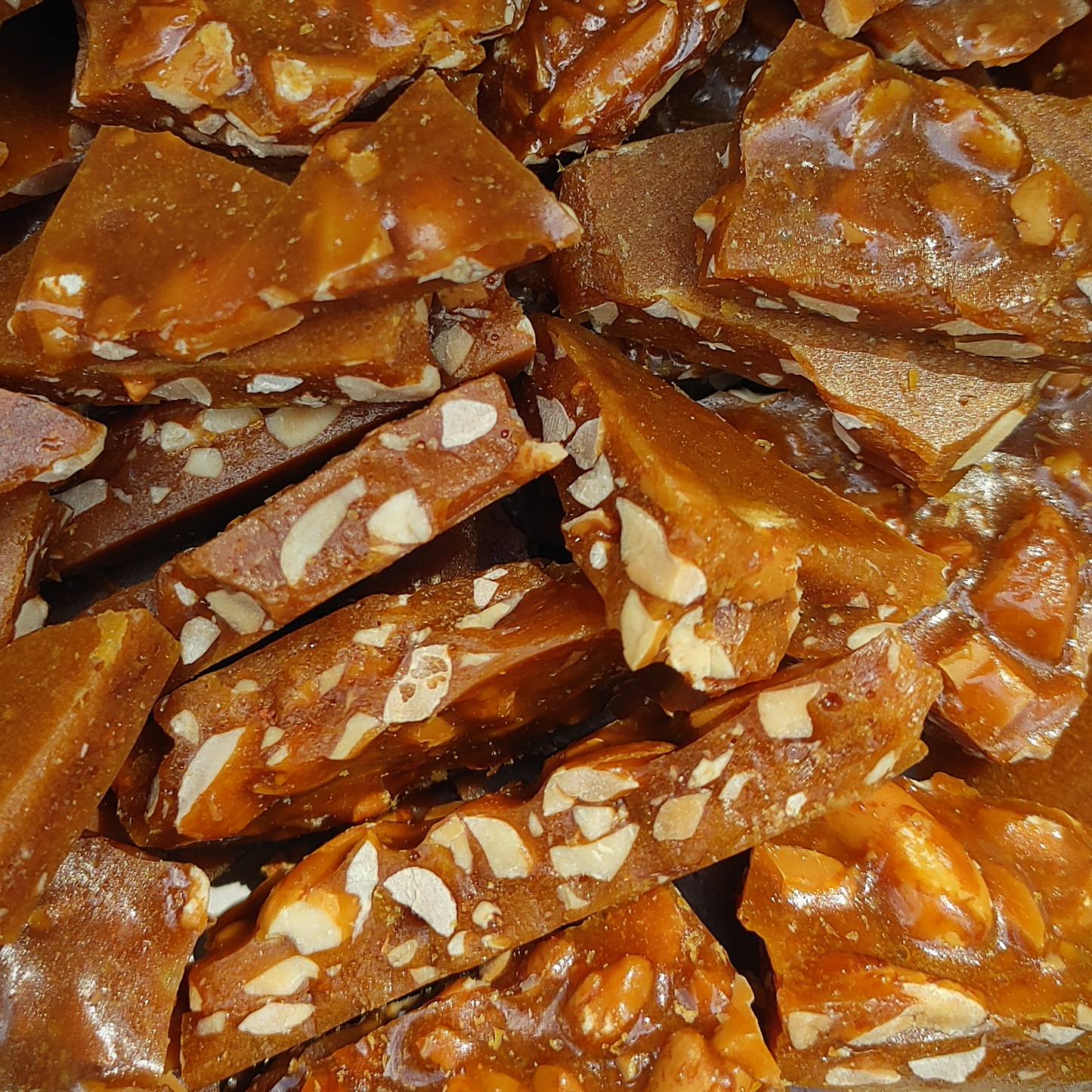 Extra Toasty Peanut Honey Brittle